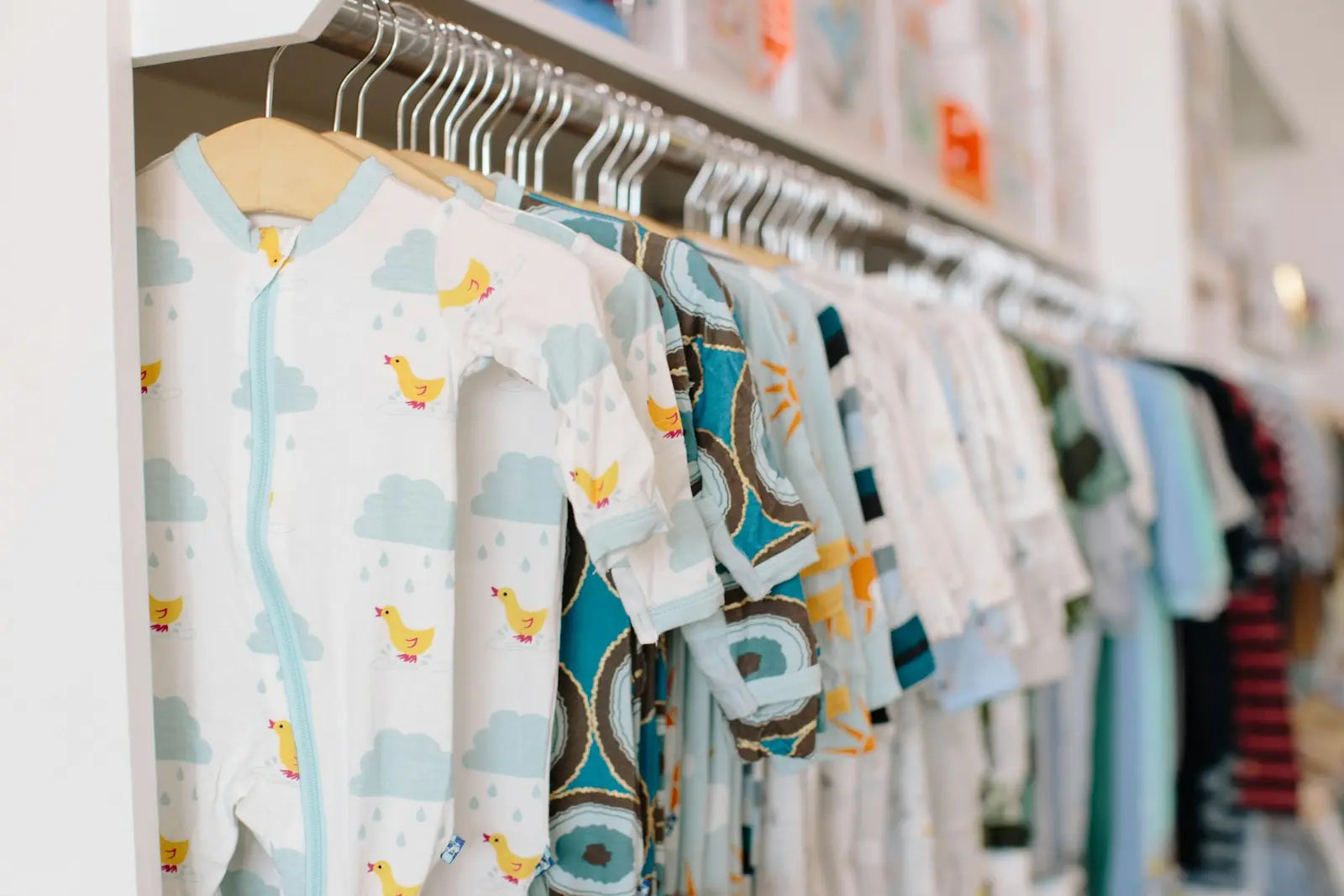 The Ultimate Guide to Choosing Comfortable Baby Clothes in Pakistan
